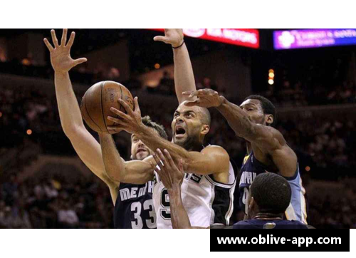 NBA现场直播：马刺与灰熊之间的激烈对决